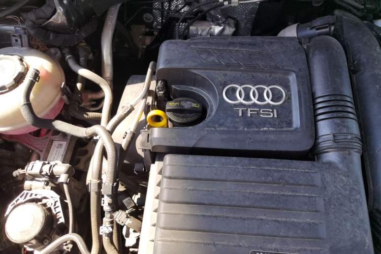 Used Audi Q3 2022 35 TFSI Fashionable and Elegant Model Engine Bay Right