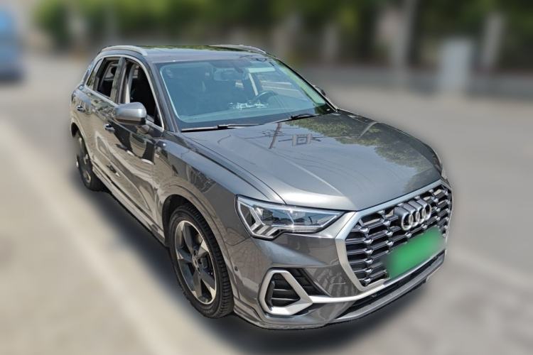 Used Audi Q3 2022 35 TFSI Fashion Dynamic Model Exterior 2