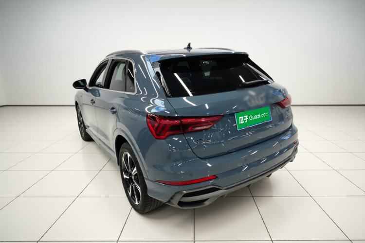 Used Audi Q3 2022 40 TFSI RS Package Performance Model Exterior 2