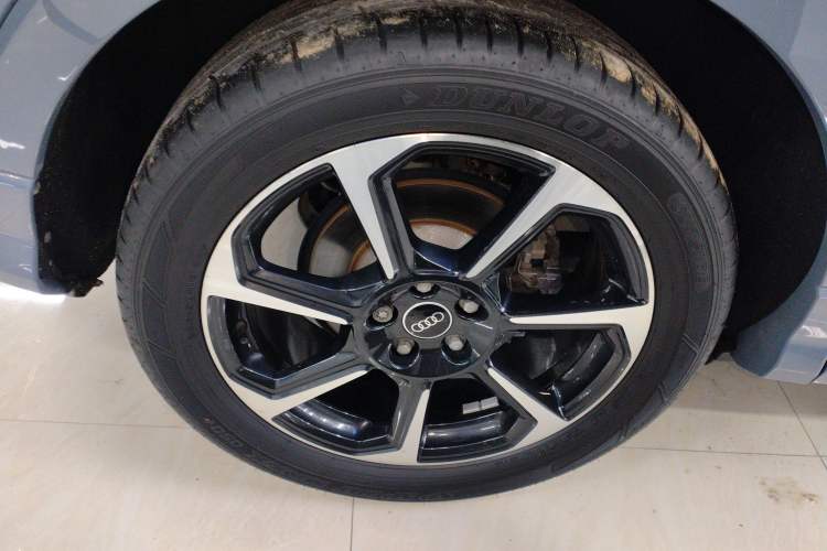 Used Audi Q3 2022 40 TFSI RS Package Performance Model Exterior 5