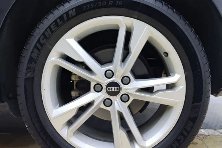 Used Audi Q3 2022 35 TFSI Fashionable and Elegant Model Exterior 8