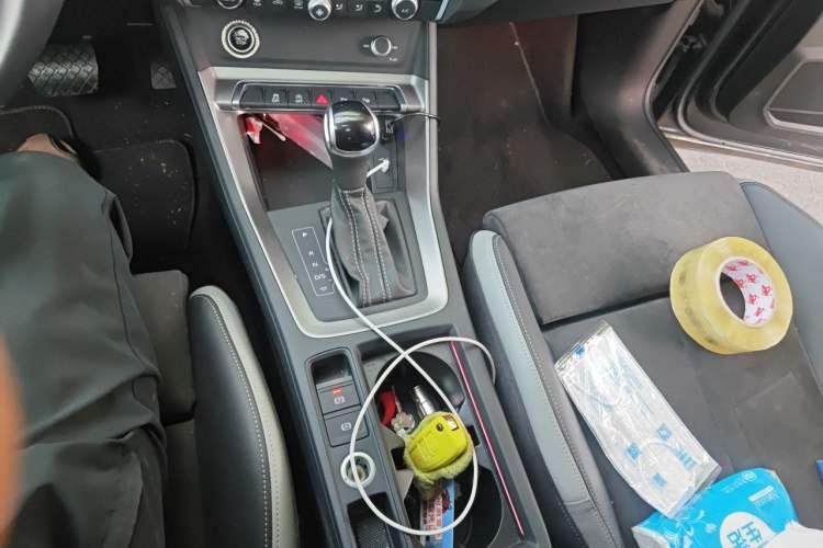 Used Audi Q3 2022 35 TFSI Fashion Dynamic Model Gear Lever