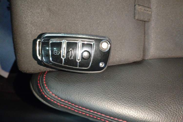 Used Audi Q3 2022 40 TFSI RS Package Performance Model Interior 1