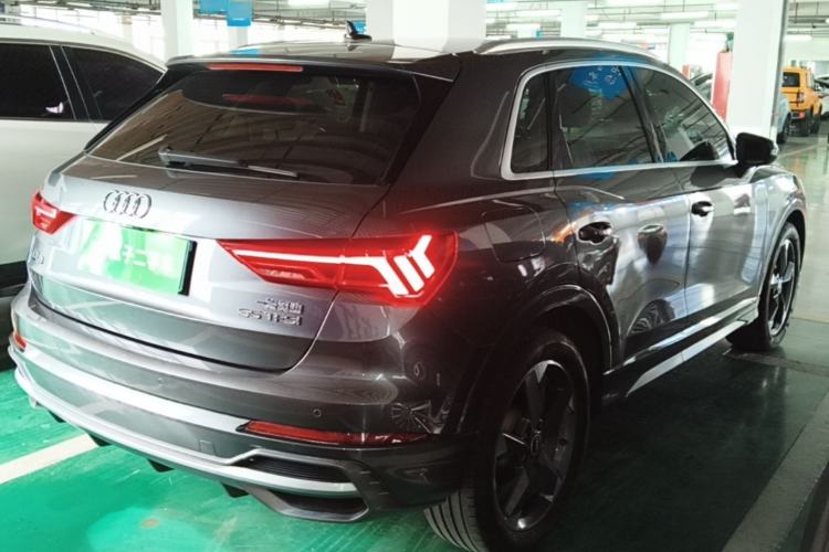Used Audi Q3 2022 35 TFSI Fashion Dynamic Model Rear Right 45 Deg