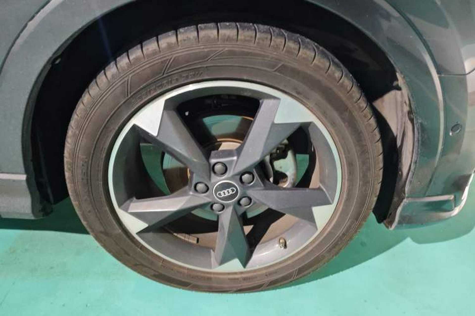 Used Audi Q3 2022 35 TFSI Fashion Dynamic Model Right Front Wheel Hub
