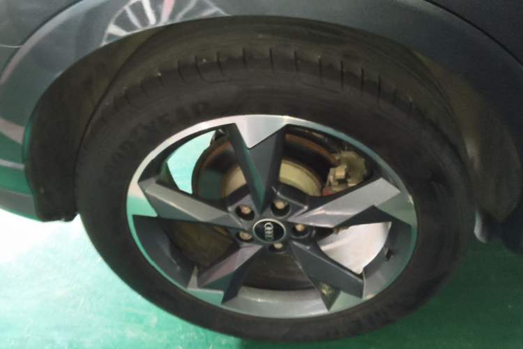 Used Audi Q3 2022 35 TFSI Fashion Dynamic Model Right Rear Wheel Hub