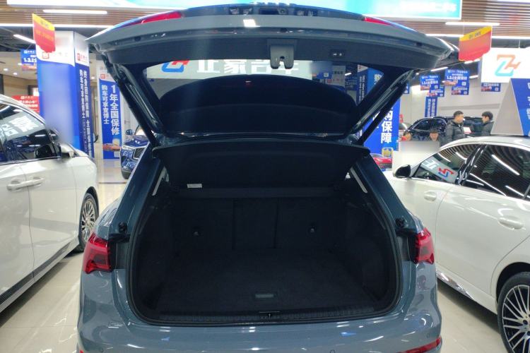 Used Audi Q3 2022 40 TFSI RS Package Performance Model Trunk