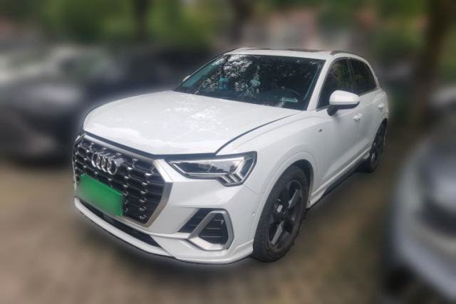 Used Audi Q3 2022 35 TFSI Fashion Dynamic Model