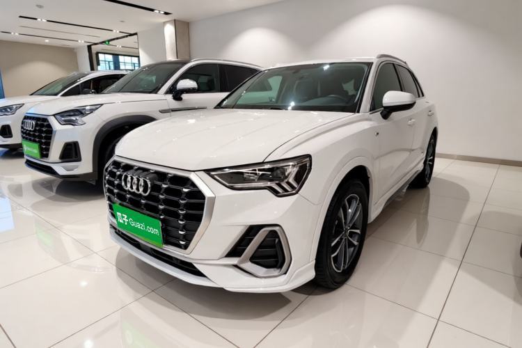 Audi Q3 2022 35 TFSI Progressive Dynamic Edition usado Guazi used car, China used car export, Used car for sale, Used cars, Cheapest cars for sale