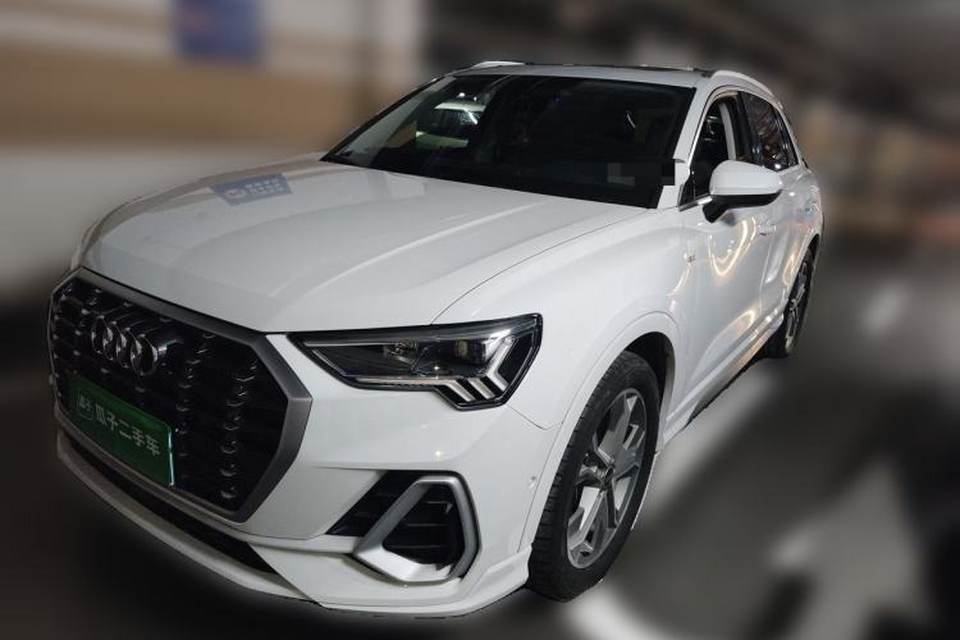 Audi Q3 2022