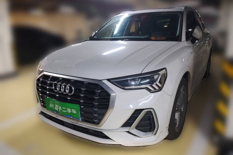 Used Audi Q3 2022 40 TFSI Fashion Dynamic Model Guazi used car, China used car export, Used car for sale, Used cars, Cheapest cars for sale
