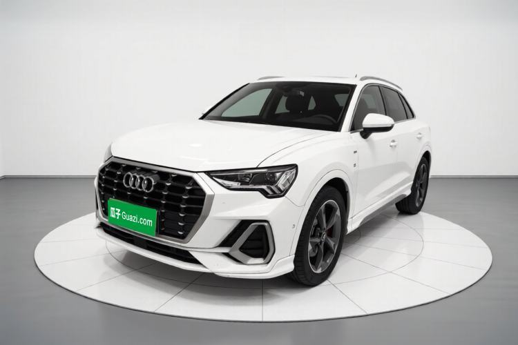 Used Audi Q3 2022 35 TFSI Fashion Dynamic Model Guazi used car, China used car export, Used car for sale, Used cars, Cheapest cars for sale