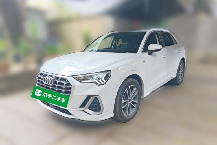 Używany Audi Q3 2022 35 TFSI Progressive Dynamic Edition Guazi used car, China used car export, Used car for sale, Used cars, Cheapest cars for sale