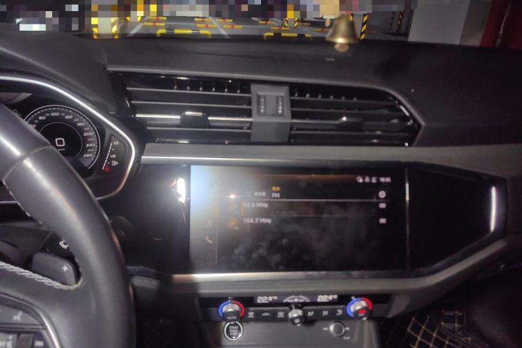 Used Audi Q3 2022 35 TFSI Fashion Dynamic Model Audio And AC Panel