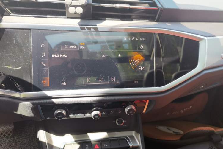 Used Audi Q3 2022 35 TFSI Progressive Dynamic Edition Audio And AC Panel