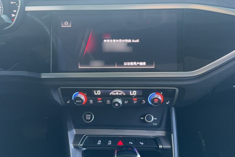 Used Audi Q3 2022 35 TFSI Fashion Dynamic Model Audio And AC Panel