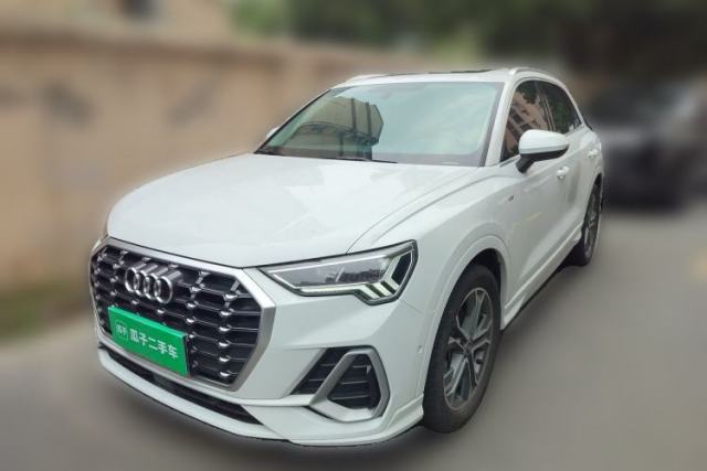 Used Audi Q3 2022 40 TFSI Fashion Dynamic Model