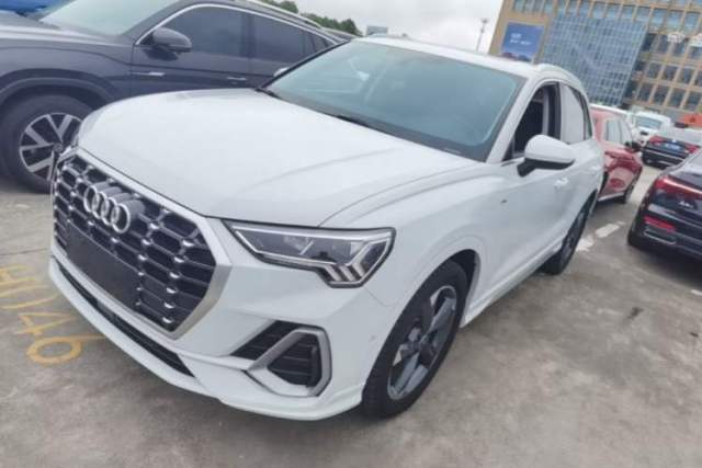 Used Audi Q3 2022 35 TFSI Fashion Dynamic Model