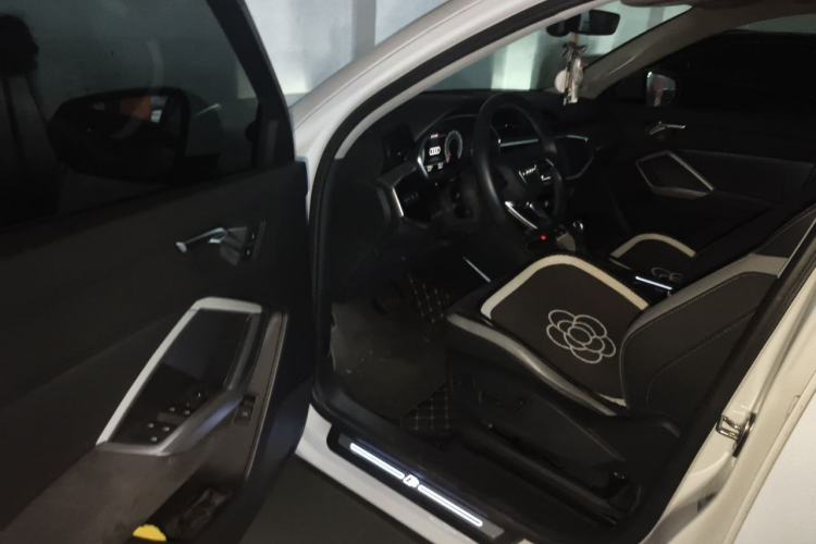 Used Audi Q3 2022 35 TFSI Fashion Dynamic Model Driver Seat