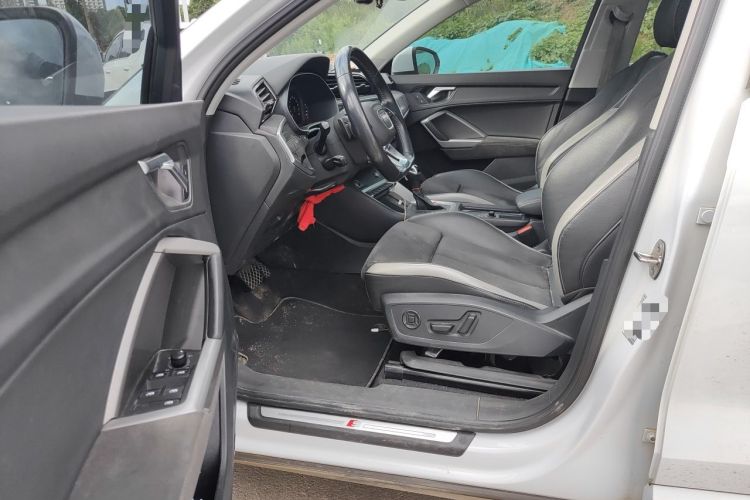 Used Audi Q3 2022 35 TFSI Fashion Dynamic Model Driver Seat