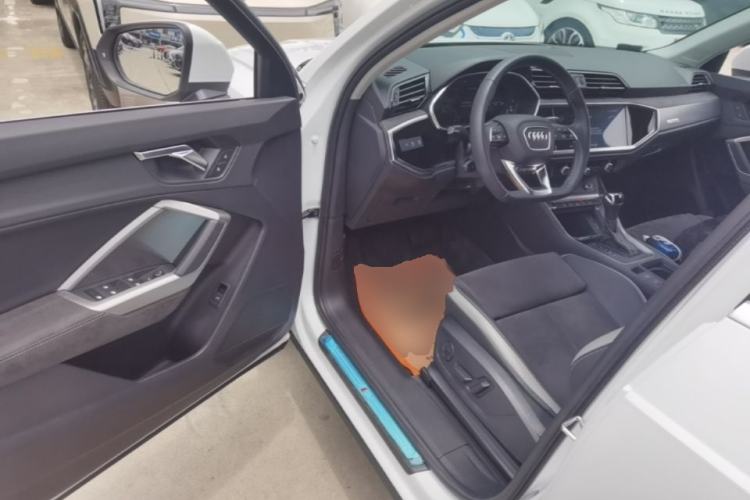 Used Audi Q3 2022 35 TFSI Fashion Dynamic Model Driver Seat