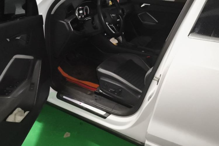 Used Audi Q3 2022 35 TFSI Fashion Dynamic Model Driver Seat