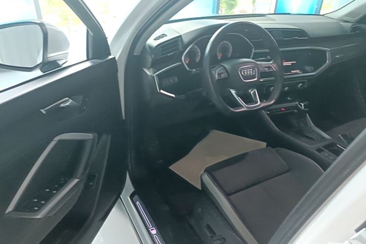 Used Audi Q3 2022 35 TFSI Fashion Dynamic Model Driver Seat