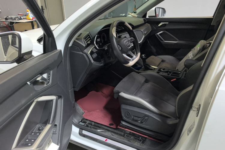 Used Audi Q3 2022 35 TFSI Fashion Dynamic Model Driver Seat