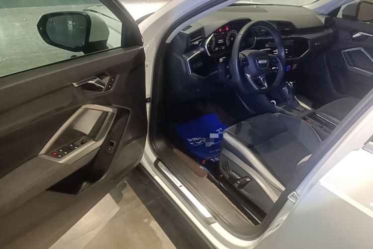 Used Audi Q3 2022 35 TFSI Fashion Dynamic Model Driver Seat