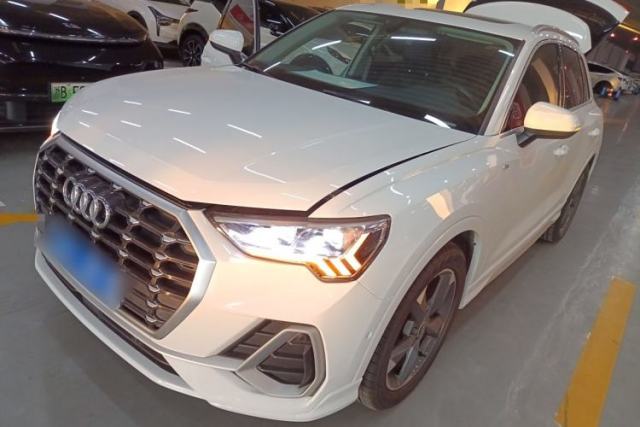 Used Audi Q3 2022 35 TFSI Fashion Dynamic Model