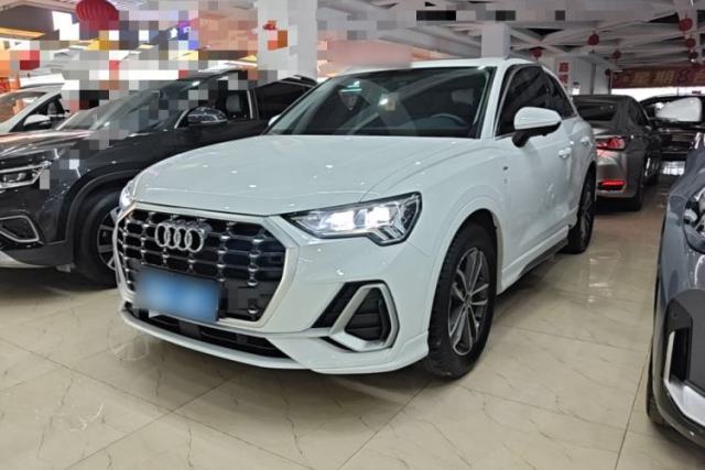 Used Audi Q3 2022 35 TFSI Progressive Dynamic Edition