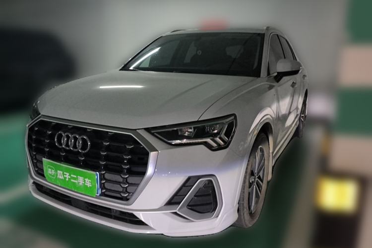 Used Audi Q3 2022 35 TFSI Progressive Dynamic Edition Guazi used car, China used car export, Used car for sale, Used Audi cars, Cheapest cars for sale
