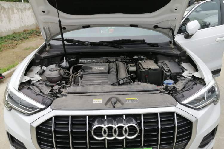 Used Audi Q3 2022 35 TFSI Fashionable and Elegant Model Engine Bay