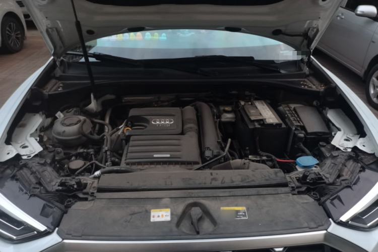 Used Audi Q3 2022 35 TFSI Fashion Dynamic Model Engine Bay
