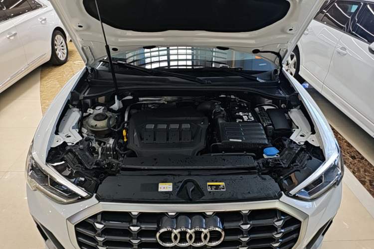 Used Audi Q3 2022 40 TFSI Fashion Dynamic Model Engine Bay