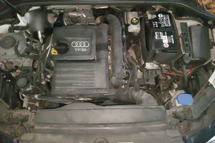 Used Audi Q3 2022 35 TFSI Fashion Dynamic Model Engine Bay