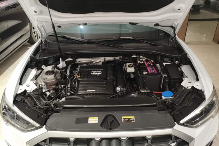 Used Audi Q3 2022 35 TFSI Progressive Dynamic Edition Engine Bay