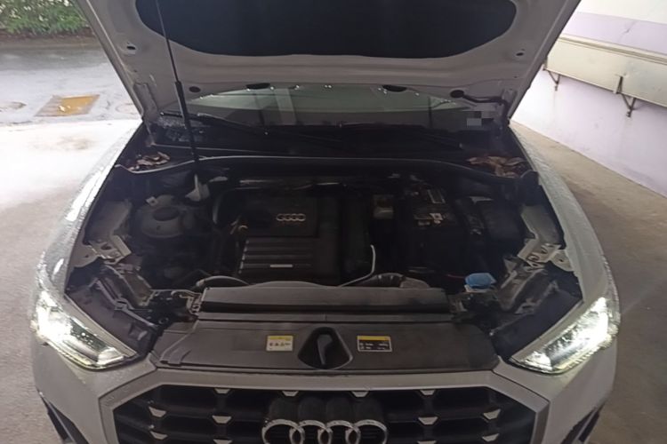 Used Audi Q3 2022 35 TFSI Fashion Dynamic Model Engine Bay
