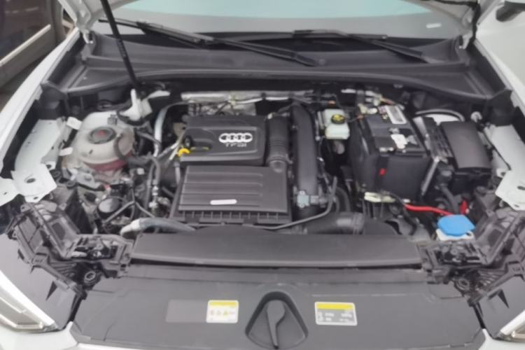 Used Audi Q3 2022 35 TFSI Fashion Dynamic Model Engine Bay