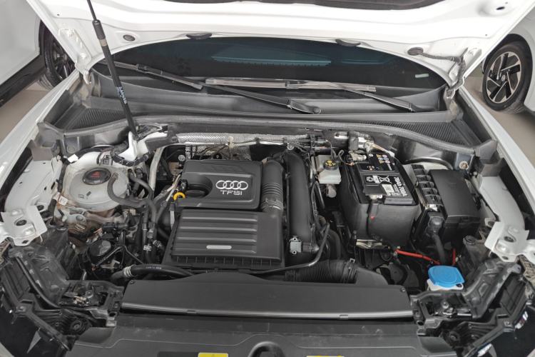 Used Audi Q3 2022 35 TFSI Progressive Dynamic Edition Engine Bay