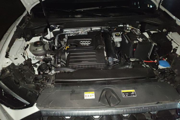 Used Audi Q3 2022 35 TFSI Fashion Dynamic Model Engine Bay