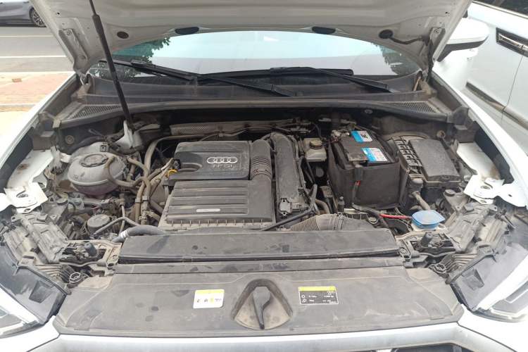 Used Audi Q3 2022 35 TFSI Progressive Dynamic Edition Engine Bay