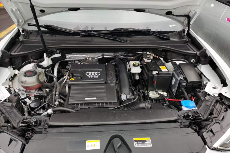 Used Audi Q3 2022 35 TFSI Progressive Dynamic Edition Engine Bay