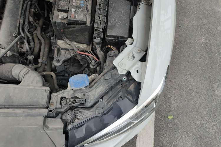 Used Audi Q3 2022 35 TFSI Fashionable and Elegant Model Engine Bay Left