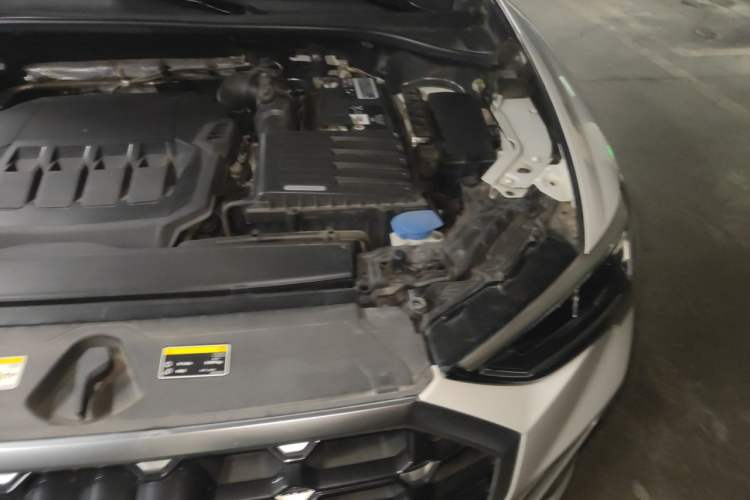 Used Audi Q3 2022 40 TFSI Fashion Dynamic Model Engine Bay Left