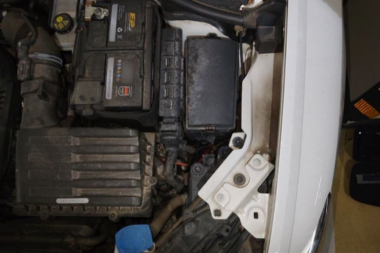 Used Audi Q3 2022 40 TFSI Fashion Dynamic Model Engine Bay Left