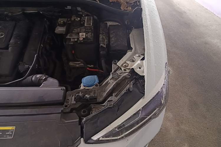 Used Audi Q3 2022 35 TFSI Fashion Dynamic Model Engine Bay Left