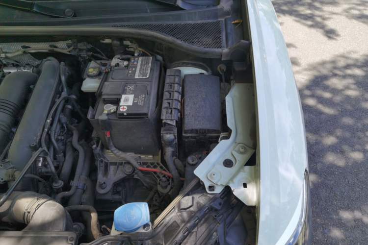 Used Audi Q3 2022 35 TFSI Fashion Dynamic Model Engine Bay Left