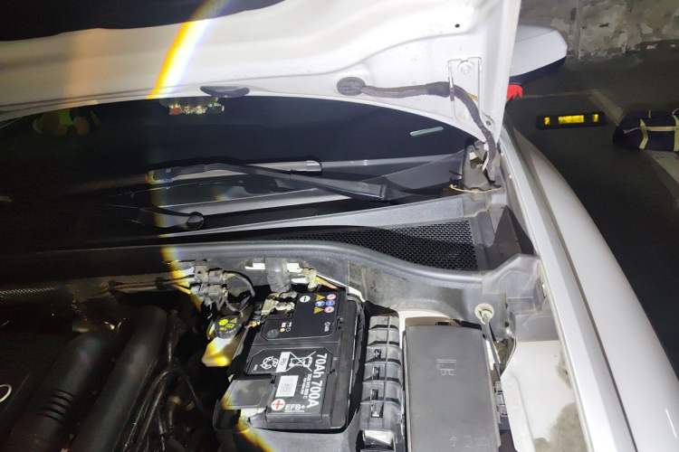 Used Audi Q3 2022 35 TFSI Progressive Dynamic Edition Engine Bay Left