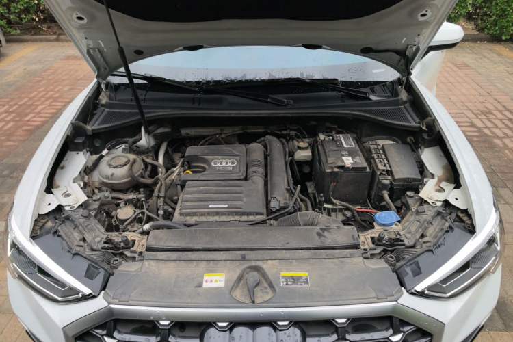 Used Audi Q3 2022 35 TFSI Fashion Dynamic Model Engine Bay